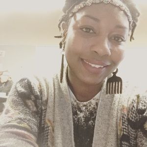 Meet your Posher, Candi